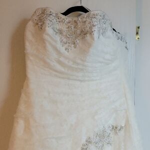 David's Bridal Ivory Strapless Beaded Wedding Gown